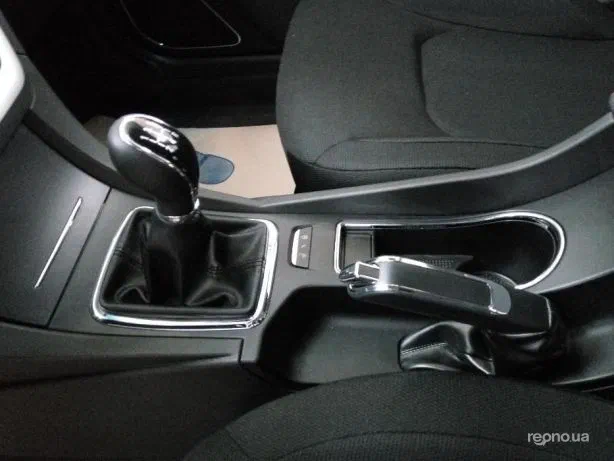 Geely Emgrand EC7 2017