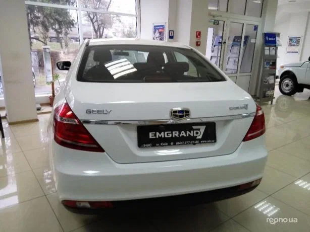 Geely Emgrand EC7 2017