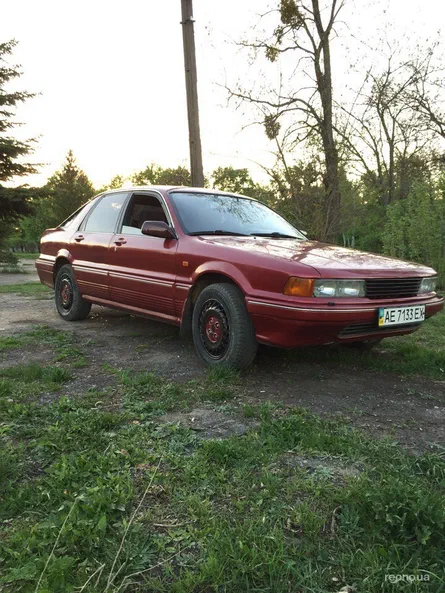 Mitsubishi Galant 1989 - 10