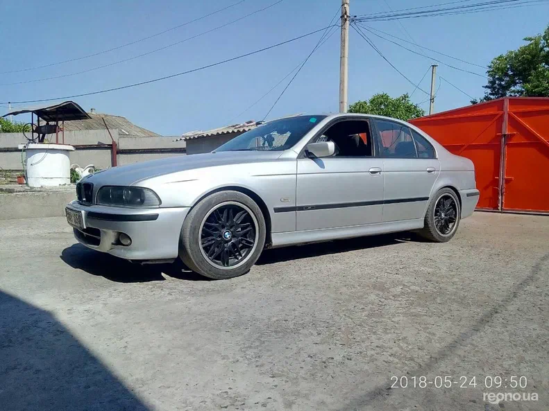 BMW 5 серии 1999