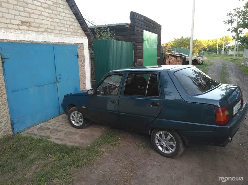 ЗАЗ 1103 «Славута» 2004