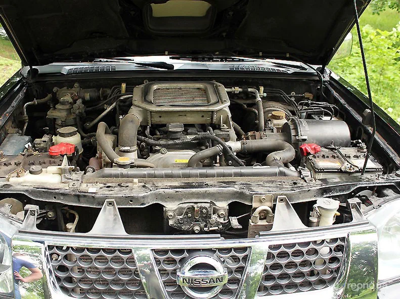 Nissan NP300 2010 - 9