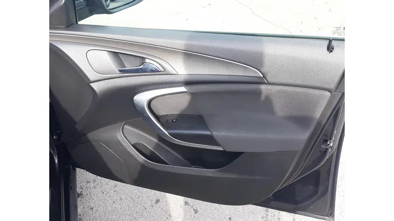 Opel Insignia 2012 - 8