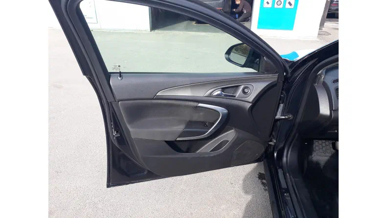 Opel Insignia 2012 - 15