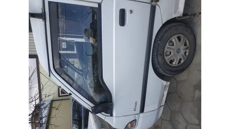 Hyundai H200 1998 - 1