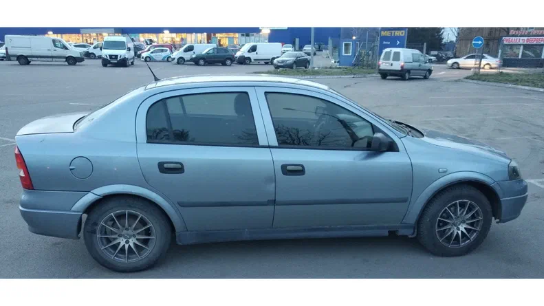 Opel Astra 2006