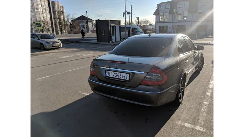 Mercedes-Benz E-Класс 2006