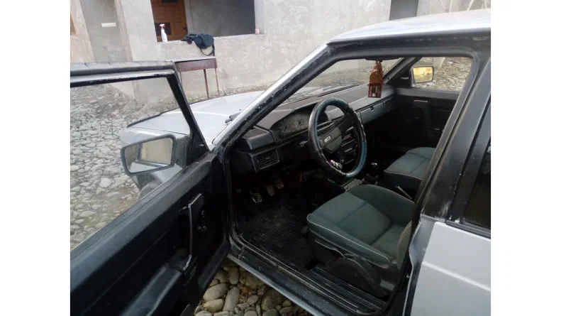 Москвич 2141 1988