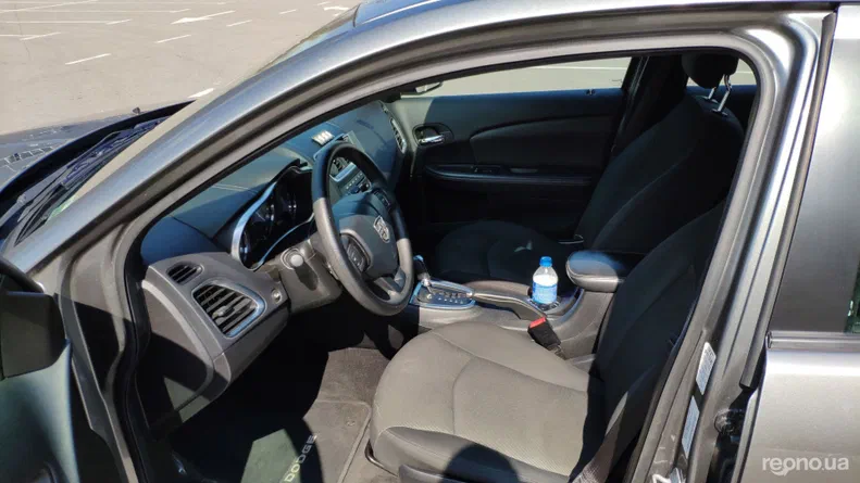 Dodge Avenger 2012 - 15