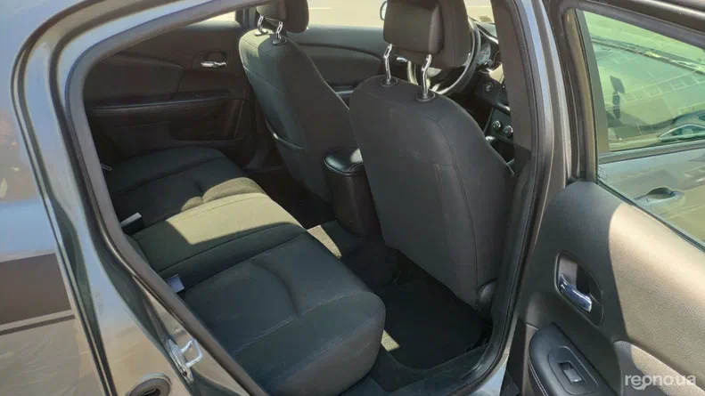 Dodge Avenger 2012 - 20