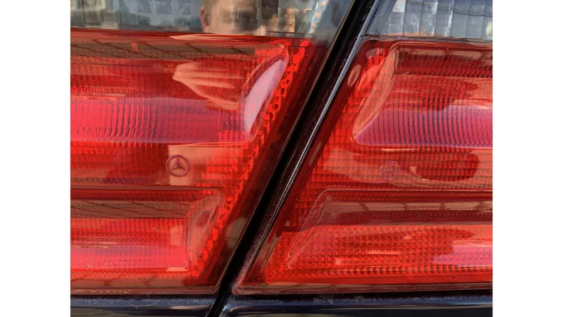 Mercedes-Benz E-Класс 2002