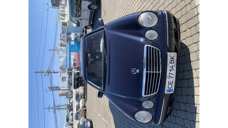 Mercedes-Benz E-Клас 2002 - 9