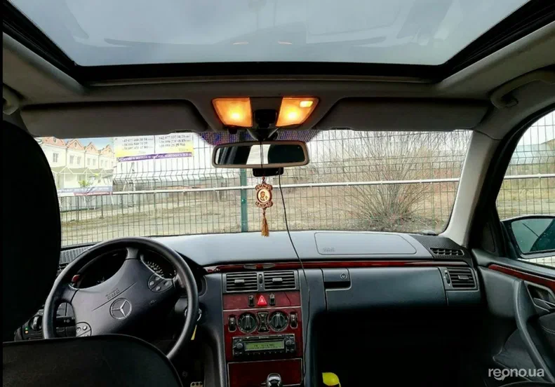 Mercedes-Benz E-Класс 1999