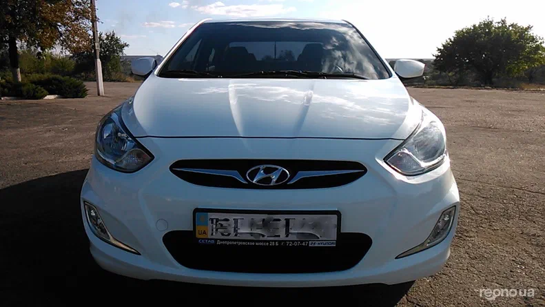 Hyundai Accent 2013