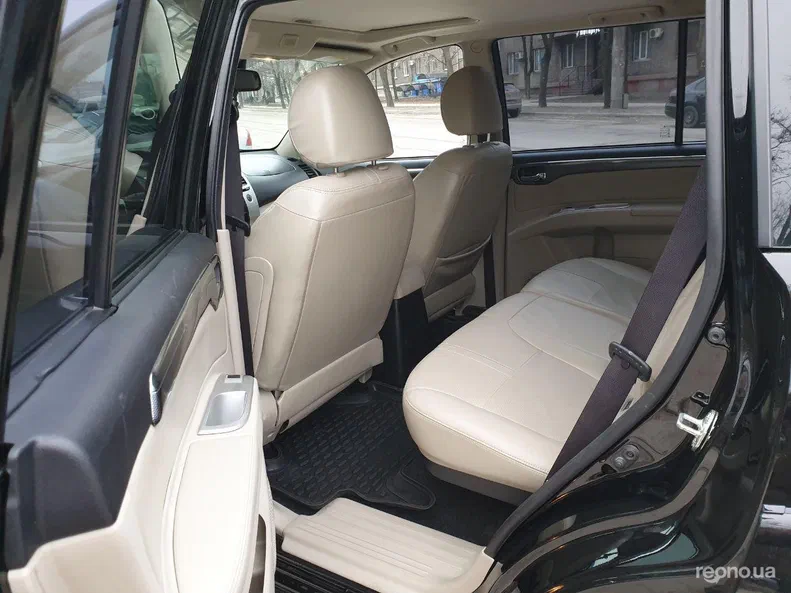 Mitsubishi Pajero Sport 2014 - 5