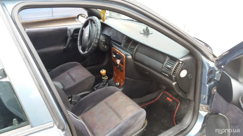 Opel Vectra 1998 - 7