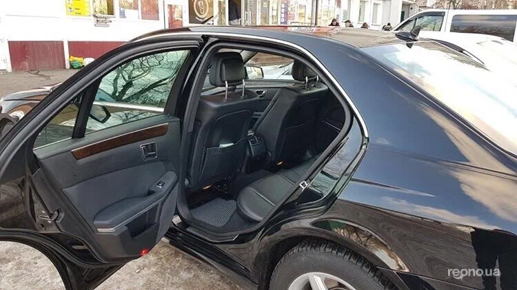 Mercedes-Benz E-Класс 2012