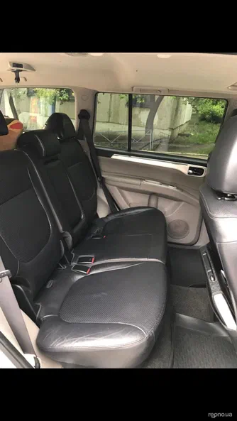 Mitsubishi Pajero Sport 2010 - 10