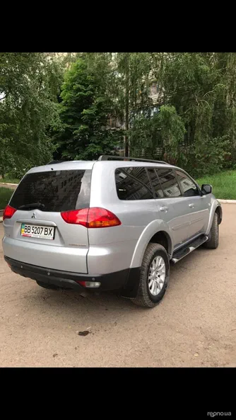 Mitsubishi Pajero Sport 2010 - 11