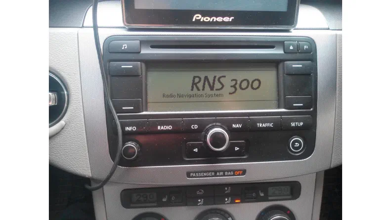 Volkswagen Passat 2006 - 9