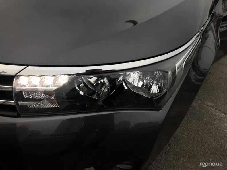 Toyota Corolla 2014 - 13