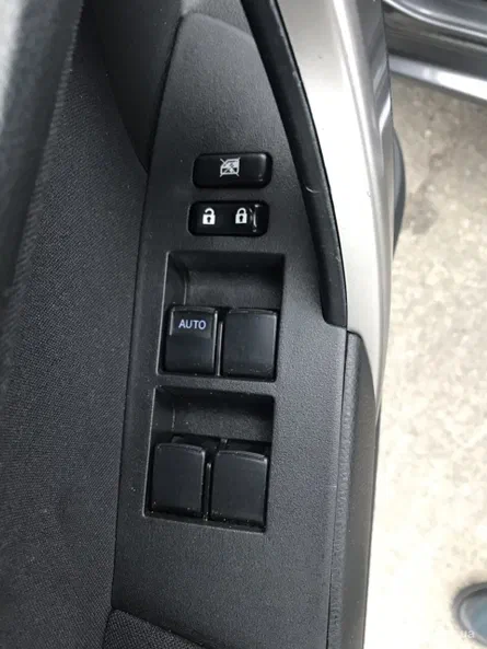 Toyota Corolla 2014 - 11