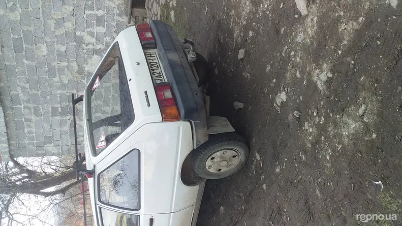 ЗАЗ 1102 «Таврия» 1995