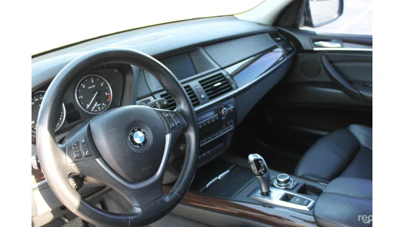 BMW X5 2011 - 11