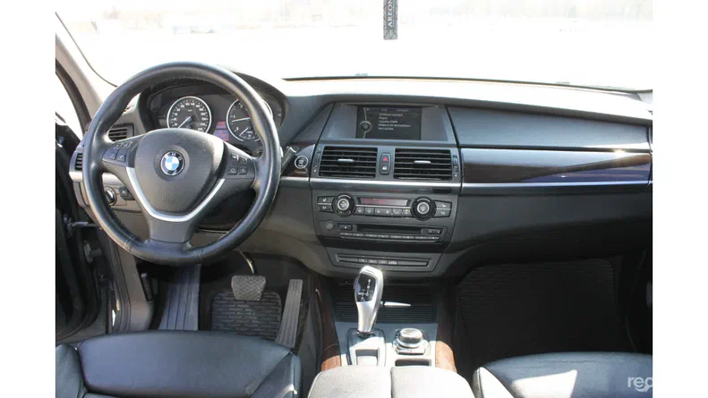 BMW X5 2011 - 8