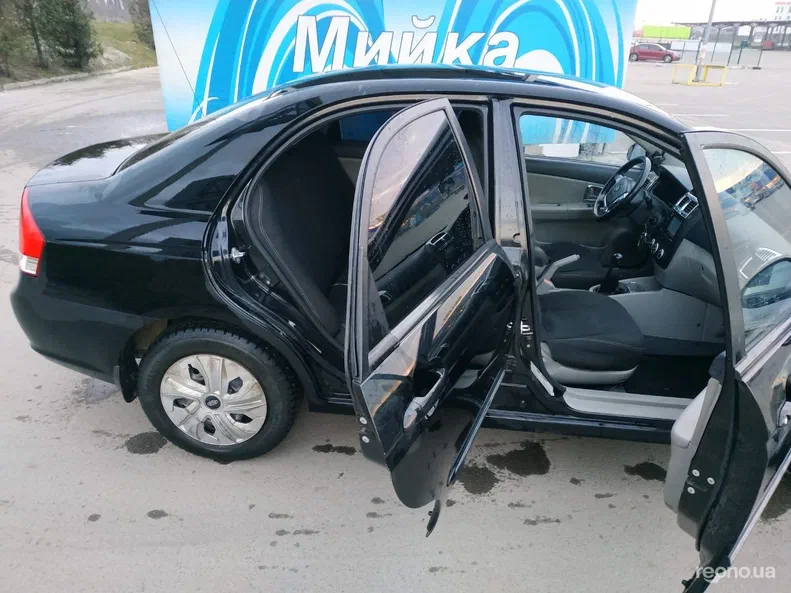 Kia Cerato 2008 - 12