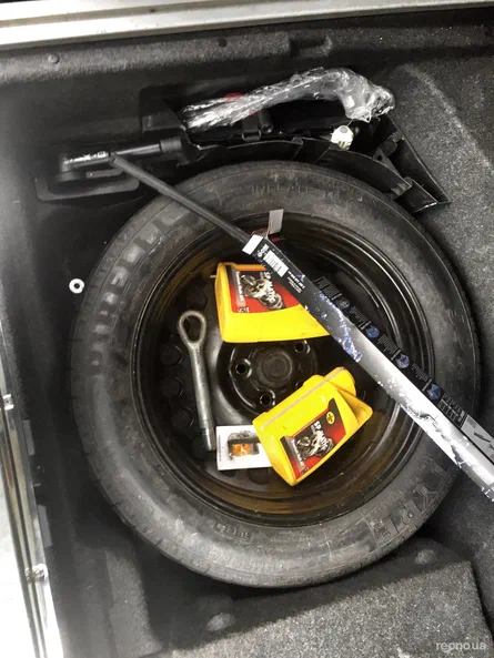 Mercedes-Benz E-Клас 2003 - 19