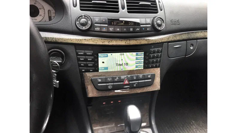 Mercedes-Benz E-Клас 2003 - 27