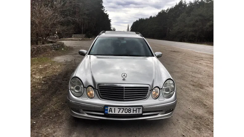 Mercedes-Benz E-Клас 2003 - 25