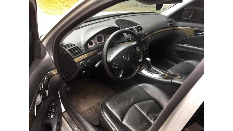 Mercedes-Benz E-Клас 2003 - 7