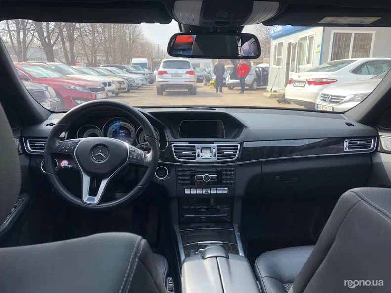 Mercedes-Benz E-Клас 2013 - 8