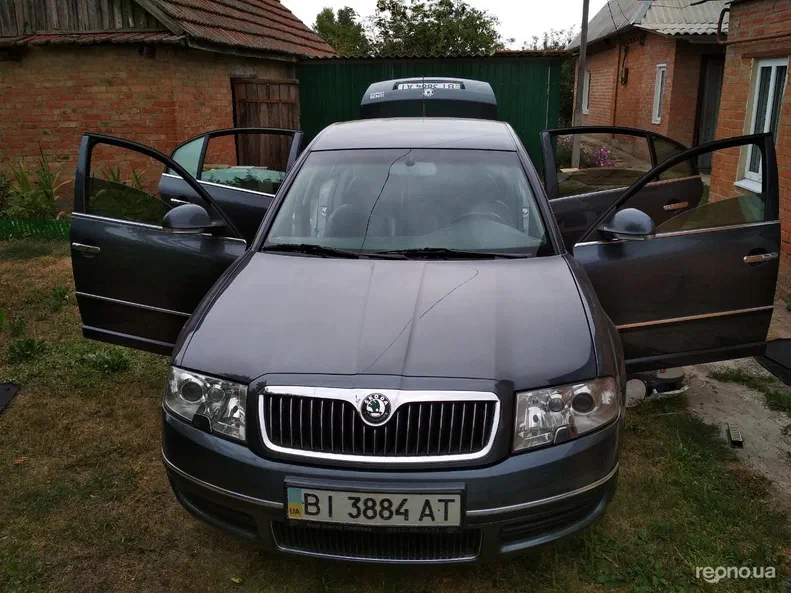 Skoda Superb 2006