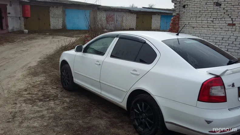 Skoda Octavia 2011 - 7