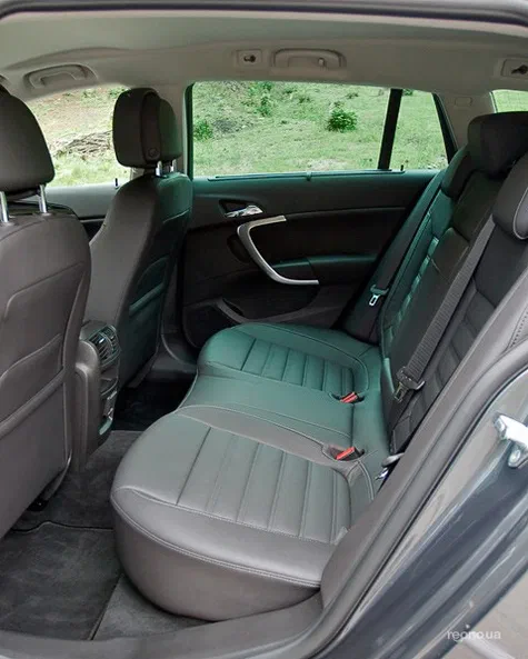 Opel Insignia 2011 - 6