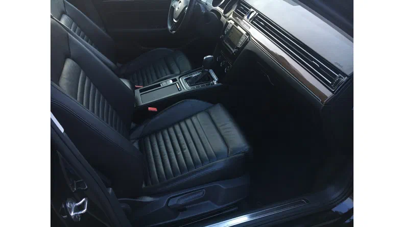 Volkswagen Passat 2016 - 26