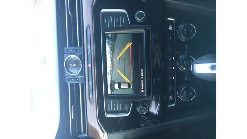 Volkswagen Passat 2016 - 20