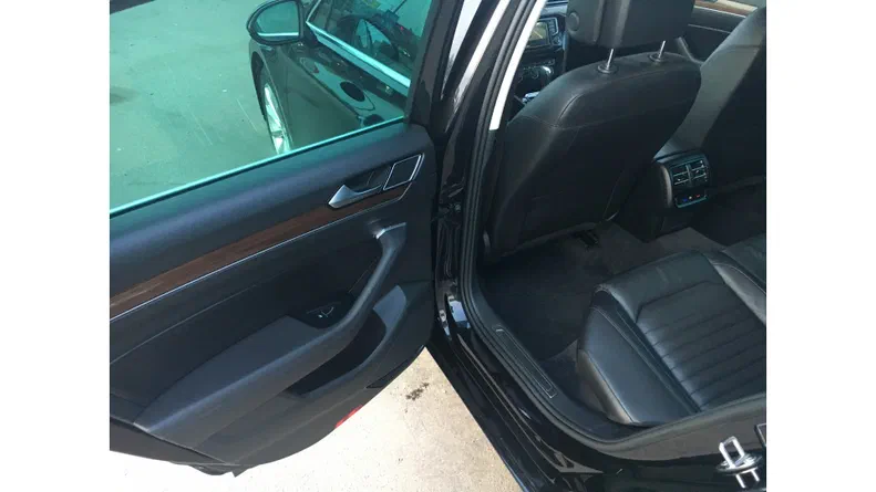 Volkswagen Passat 2016 - 16