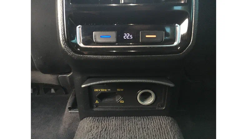 Volkswagen Passat 2016 - 18