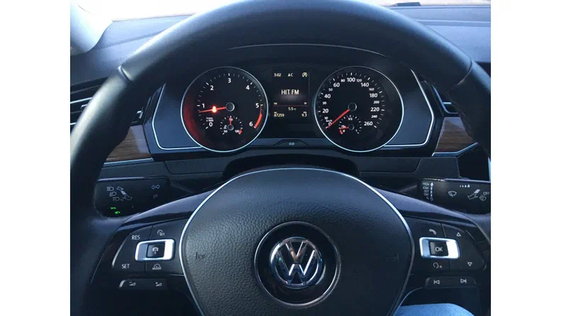 Volkswagen Passat 2016 - 36