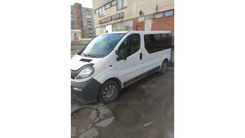 Opel Vivaro 2005