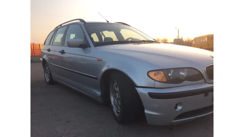 BMW 3 серія 2003 - 7
