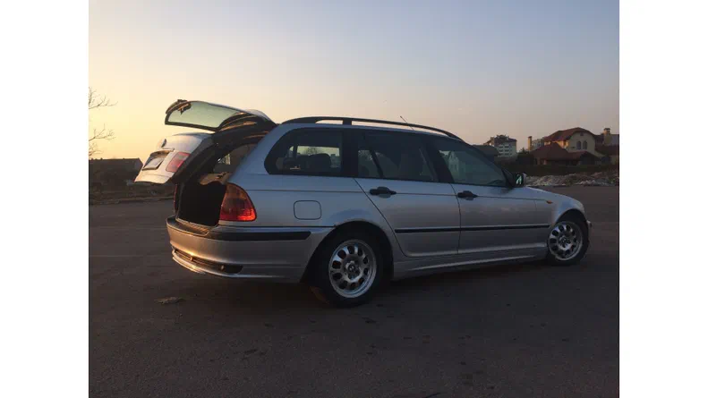 BMW 3 серія 2003 - 6