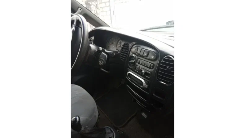 Hyundai H-1 2000 - 13