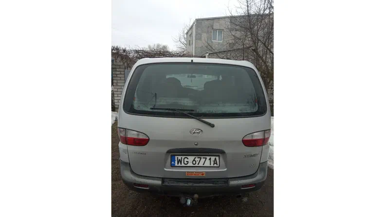 Hyundai H-1 2000