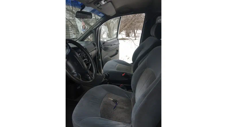 Hyundai H-1 2000 - 10