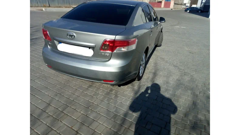 Toyota Avensis 2009